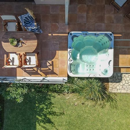 Klaritz Luxury Suites لاسي المظهر الخارجي الصورة